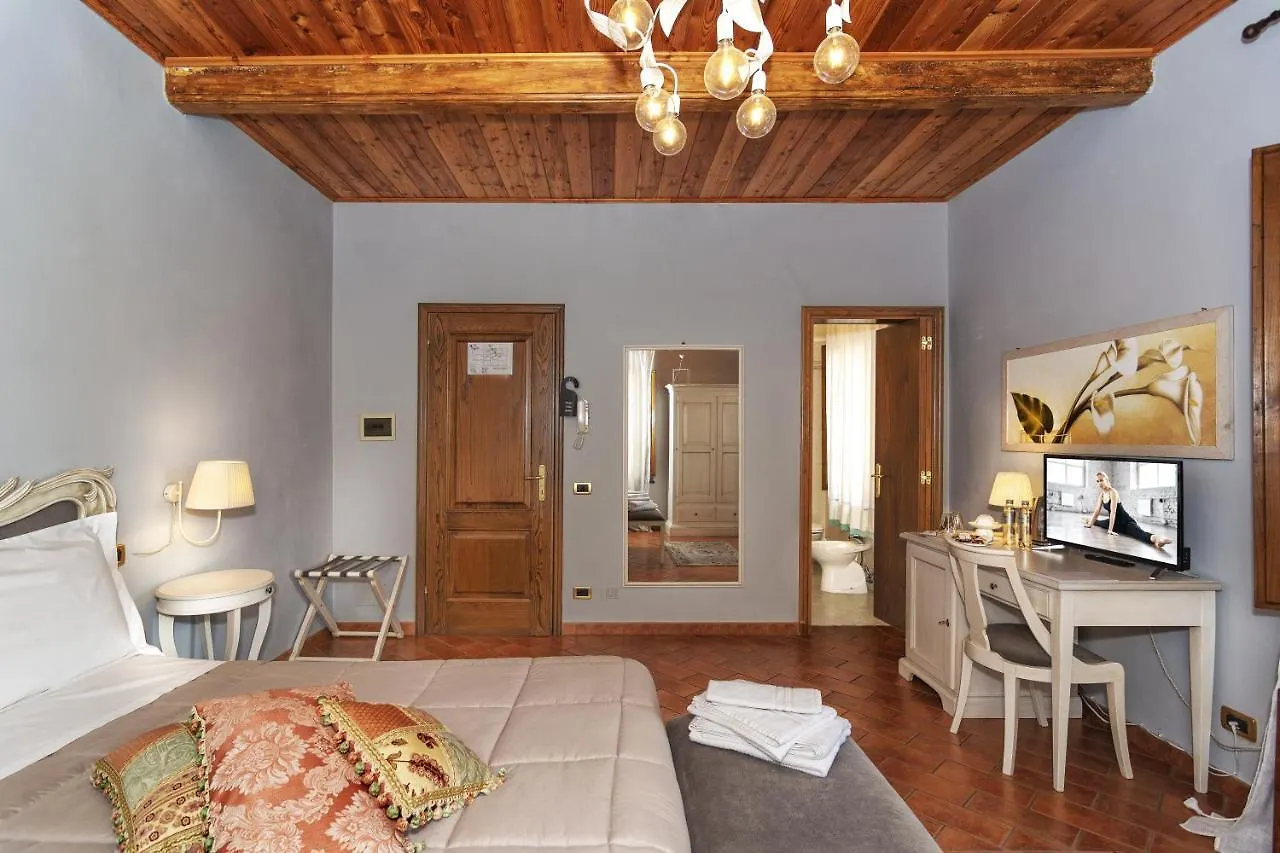 Rinascimento Bed & Breakfast Pisa 3*,